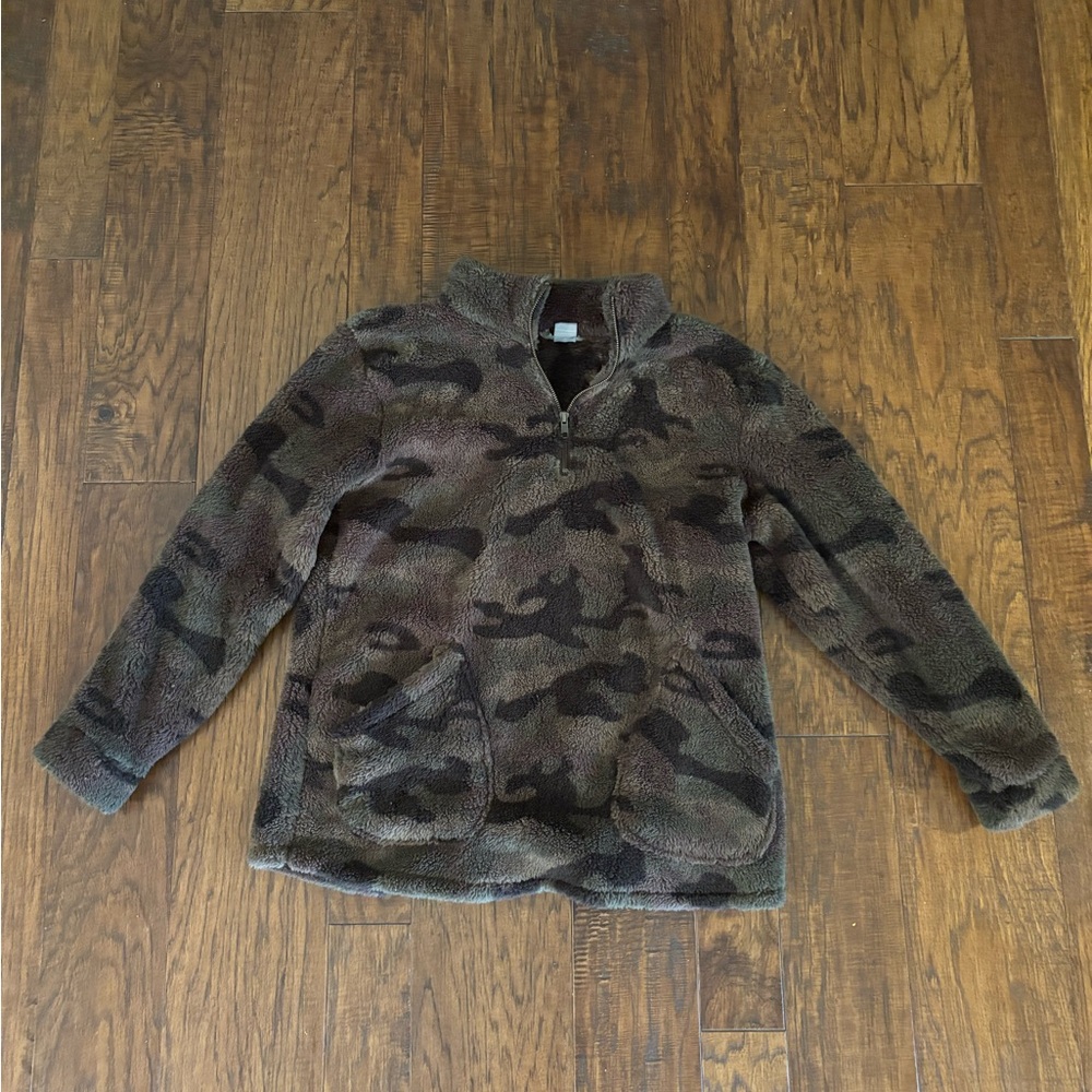 Camo Fleece Pullover